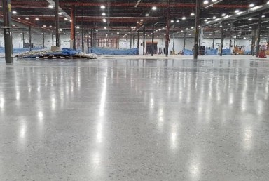  Chất tăng cứng sàn bê tông, lưu ý quan trọng khi thi công